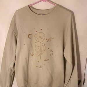 Leo Zodiac Beige Sweatshirt